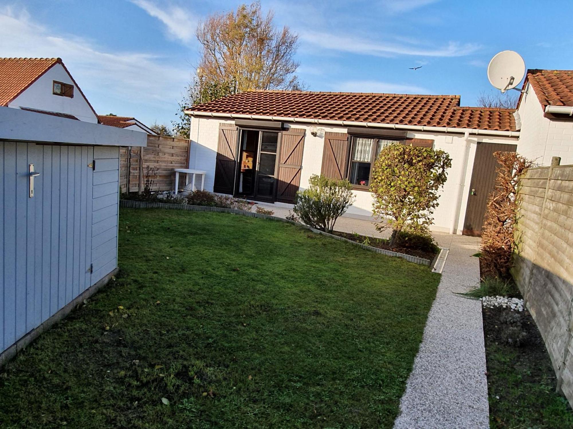 Zeegalm Bungalows 米德尔克尔克 外观 照片